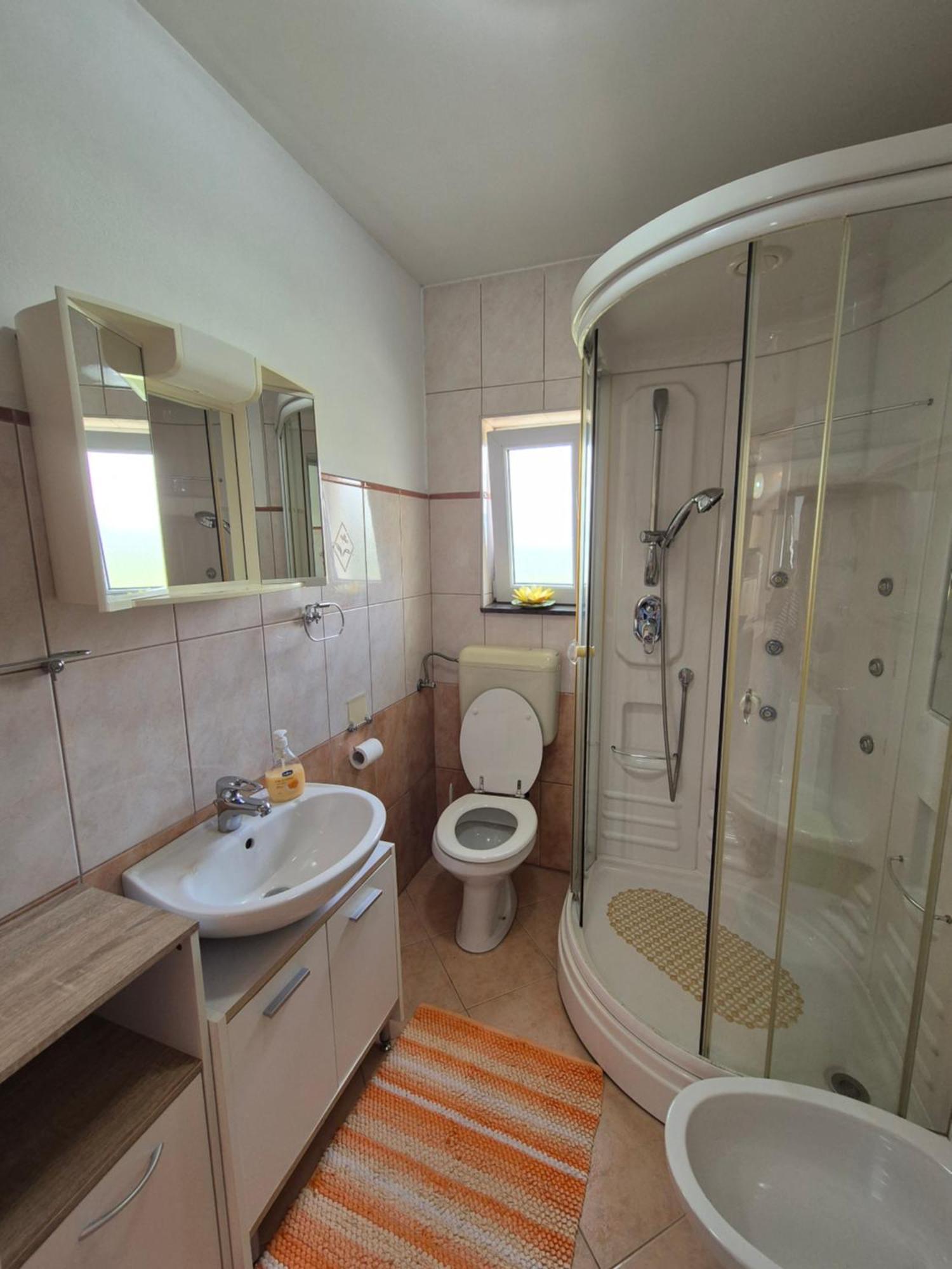 Apartman Lucija Apartment Pridraga Exterior photo